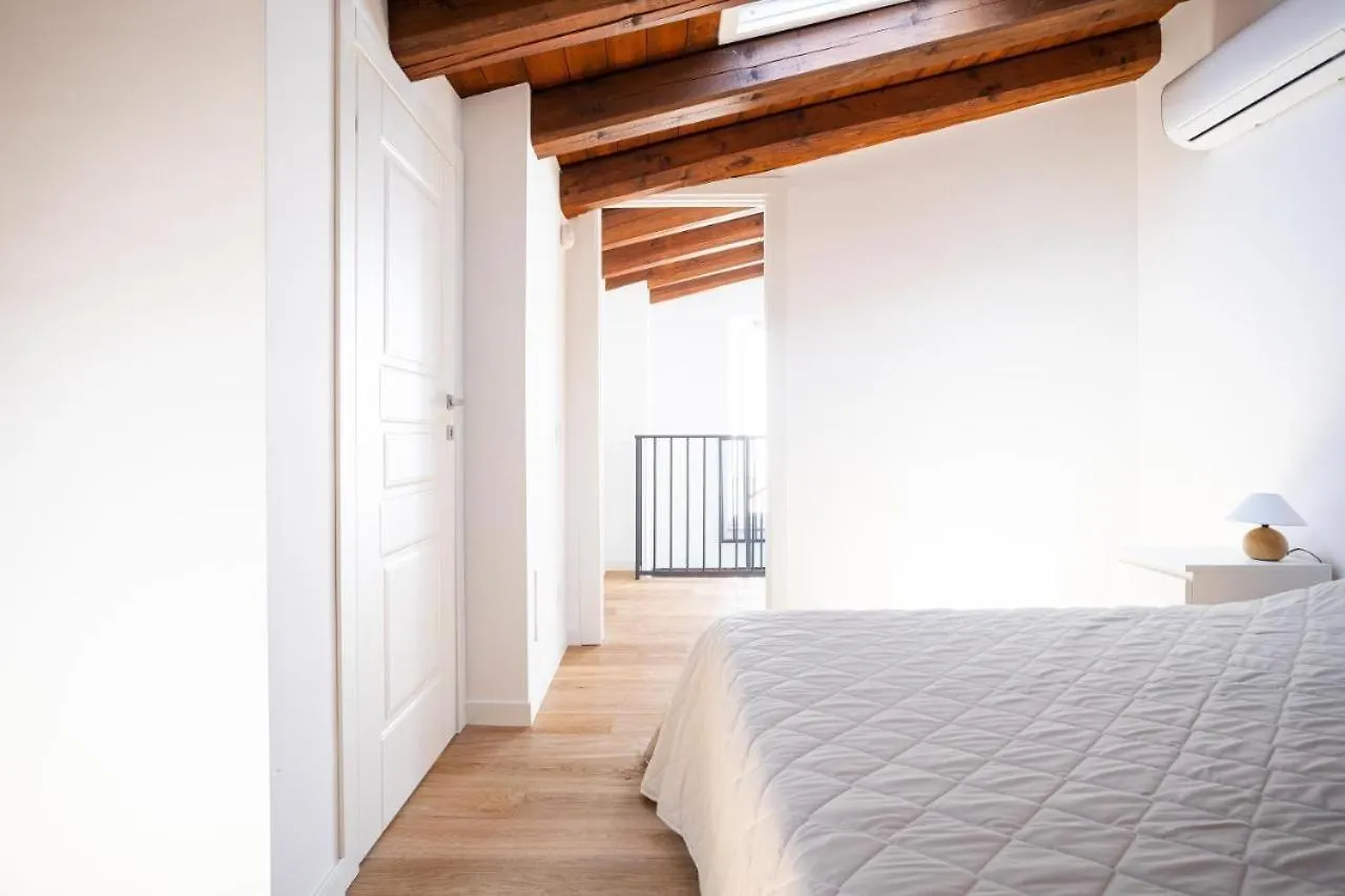 Apartment Casa Azzurra - Palazzo Del Buonpastore Palermo